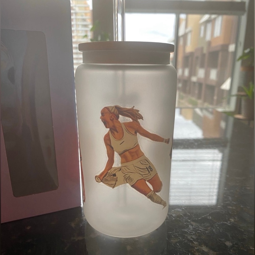 Womens Soccer Football England Spain World Cup Final Glass Cup Straw Brand New - Picture 6 of 6